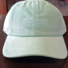 Cargar imagen en el visor de la galería, Gorra Mercedes AMG Petronas Fórmula 1
