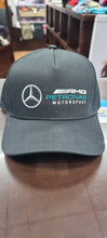 Cargar imagen en el visor de la galería, Gorra Mercedes AMG Petronas Fórmula 1
